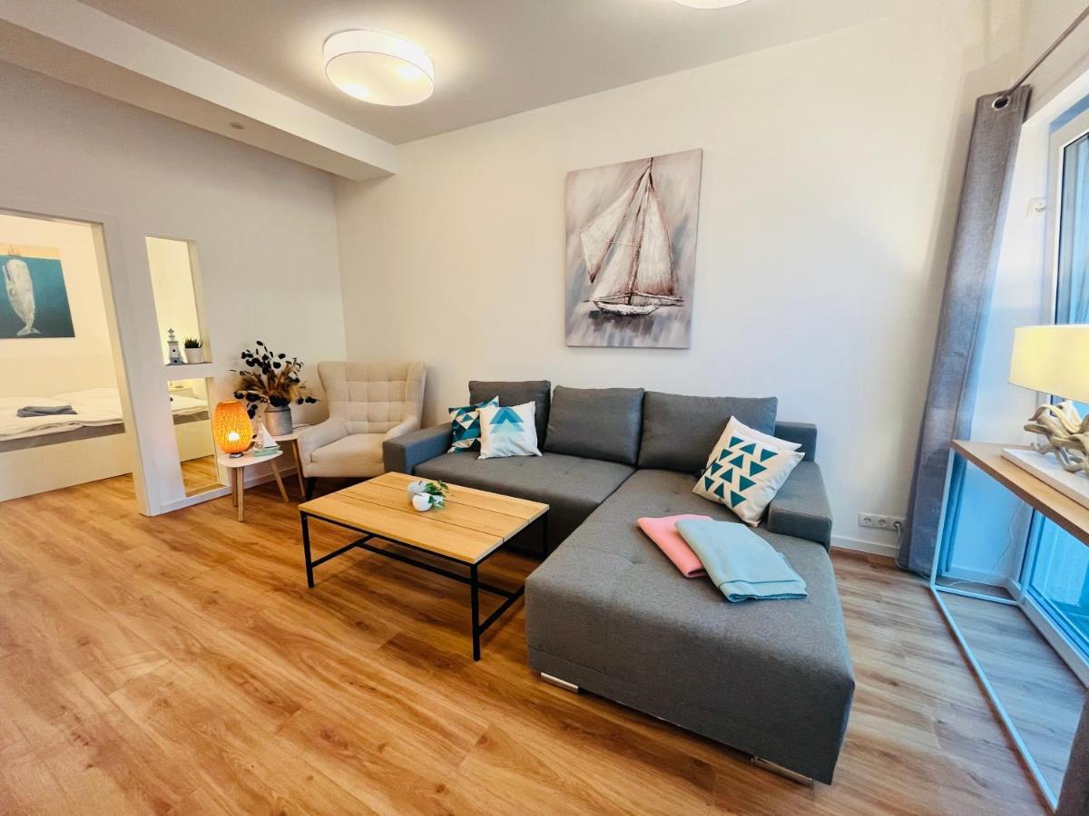 App 8U Heimatliebe Apartamento Dranske Exterior foto