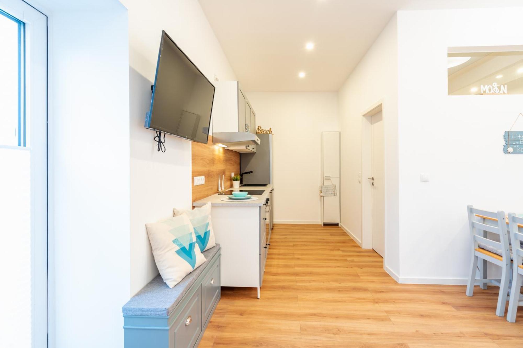 App 8U Heimatliebe Apartamento Dranske Exterior foto