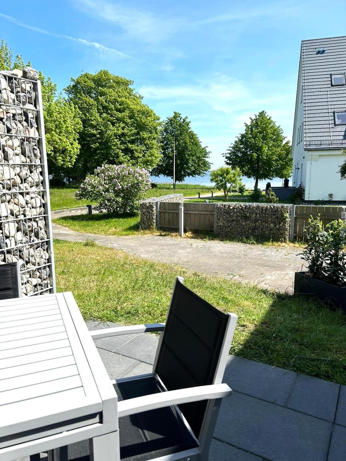 App 8U Heimatliebe Apartamento Dranske Exterior foto
